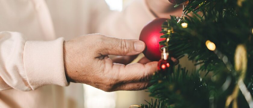 Holiday tips for supporting older adults in Ireland